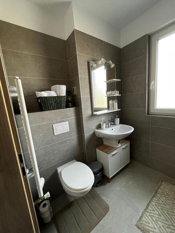 Apartmán Apartament Modern Cu O Camera Temešvár Exteriér fotografie